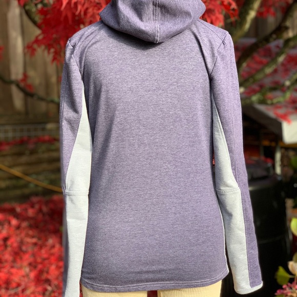 Gym shark pullover - Picture 4 of 7